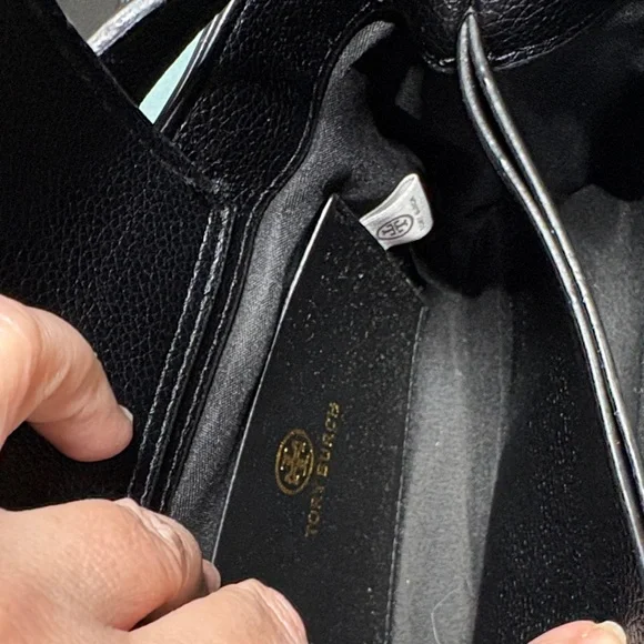 Tory Burch Britten Small Bucket Bag – Black Pebbled Leather with Gold Hardware